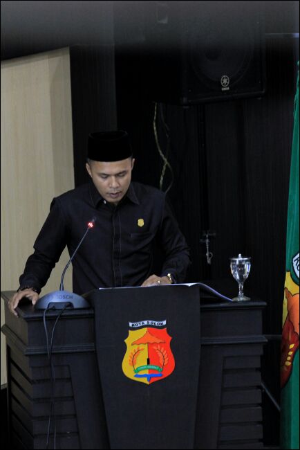 RAPOR MERAH PEMKO SOLOK, MENUAI BANYAK KRITIKAN