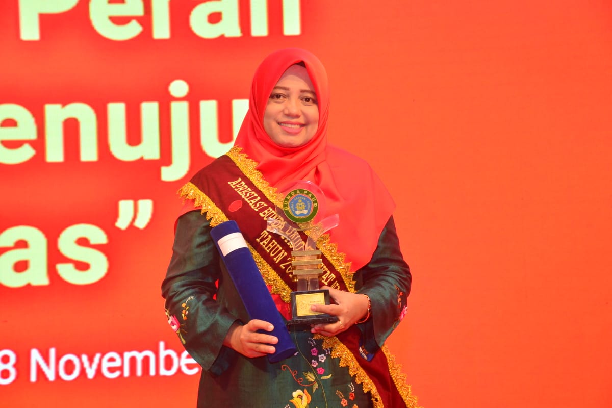 Ini Alasan Istri Wali Kota Payakumbuh Raih Penghargaan Bunda PAUD Nasional 2019