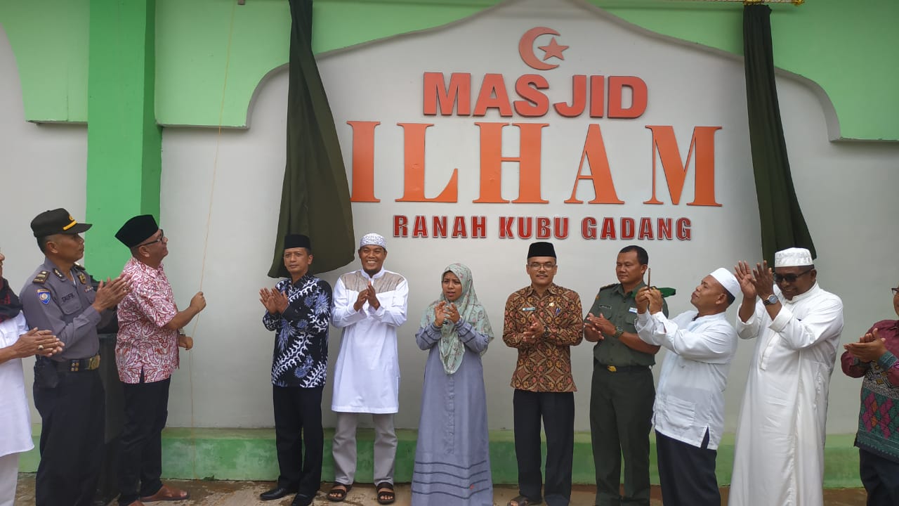 Riza Falepi Resmikan Masjid Ilham Ranah Kubu Gadang