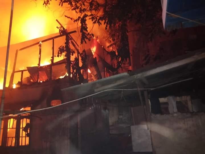 Los Baro Pasar Raya II Blok A Padang Terbakar, 6 Unit Rumah Warga Ludes Dilalap Sijago Merah