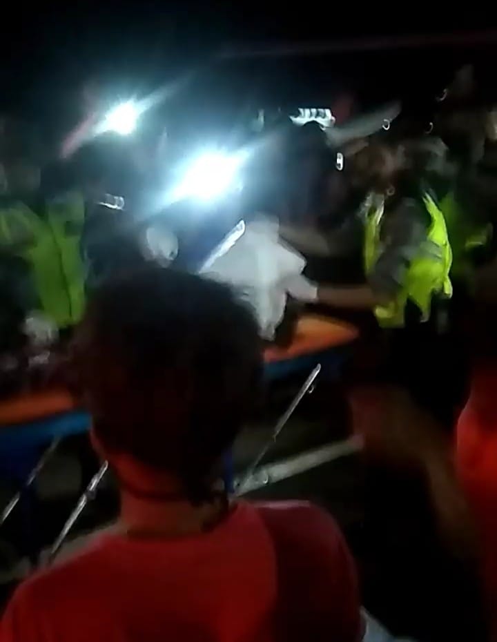 Tersenggol dan Tergilas Roda Truk, Ibu Rumah Tangga di Padang Pariaman Tewas di Lokasi