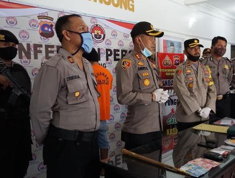 Satresnarkoba Polres Sijunjung Tangkap Terduga Pengedar Sabu 20,02 gram
