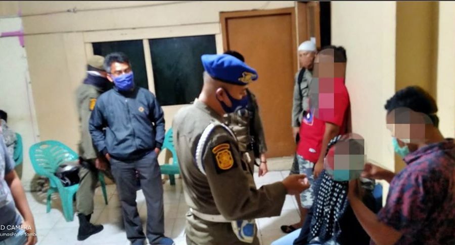 Razia Penginapan di Kota Padang, Satpol PP Temukan 4 Pasangan Remaja Disembunyikan Pemilik