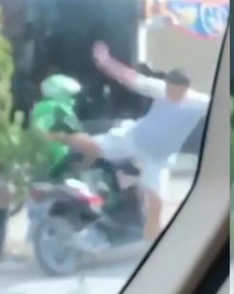 Rekannya Dianiaya, Ratusan Driver Ojol di Pekanbaru Serbu Rumah Pelaku