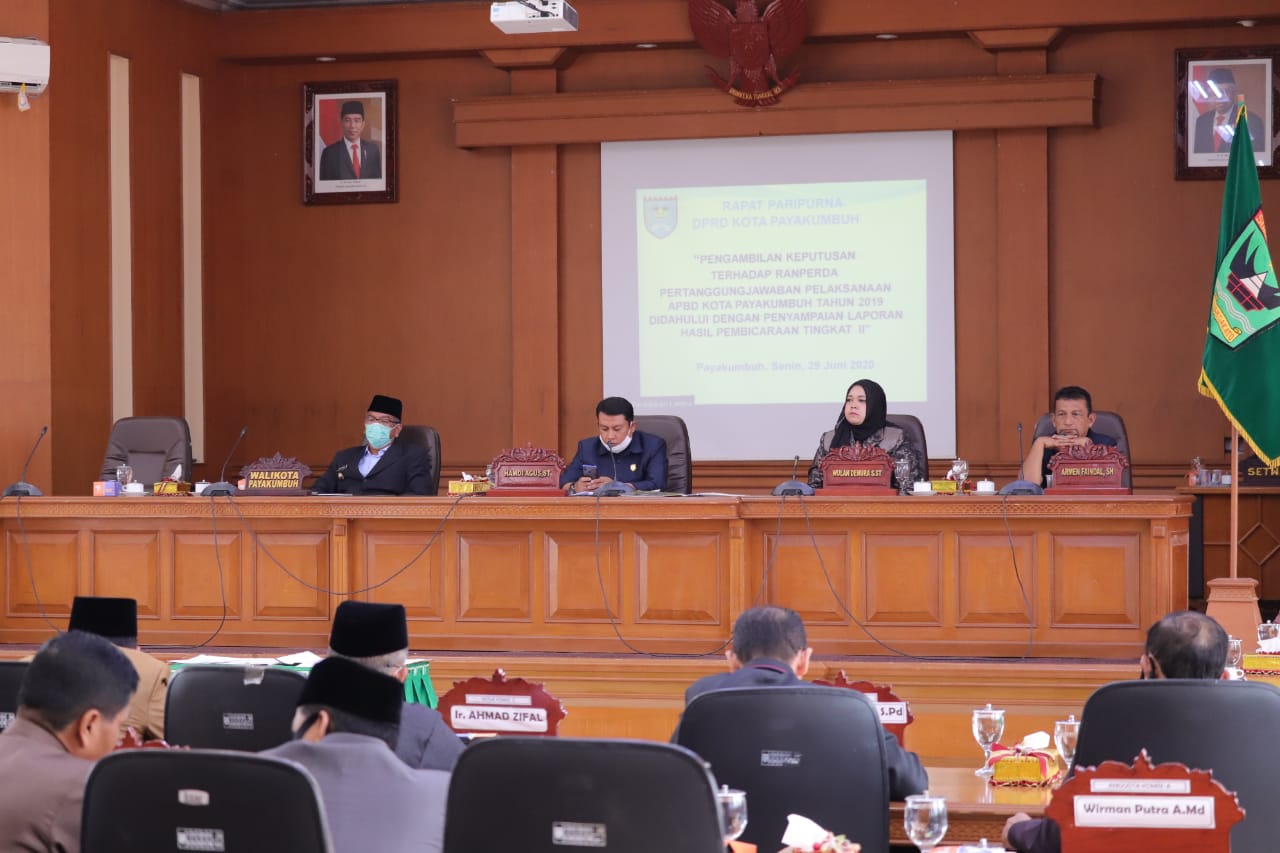 Ranperda Pertanggungjawaban Pelaksanaan APBD Tahun 2019 Kota Payakumbuh Disahkan