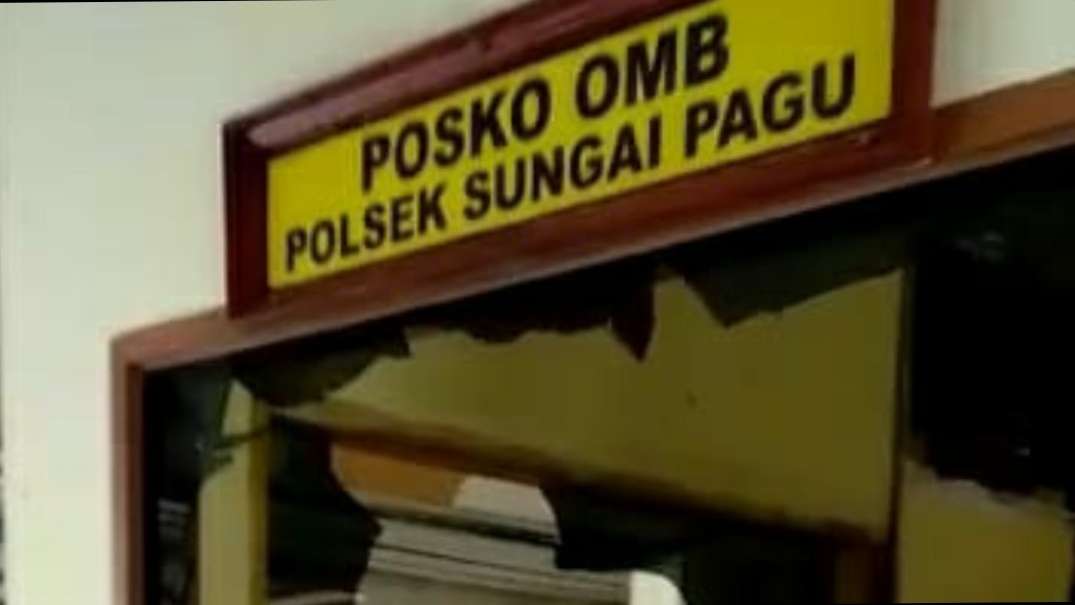 Mapolsek Sungai Pagu Solok Selatan Diserang Sekelompok Massa, Dipicu Tewasnya Tersangka