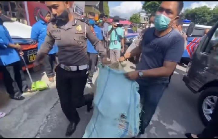 Berawal dari Pelanggaran Lalu Lintas di Kota Padang, 3 Pelaku Serta 27 Kg Ganja Kering Berhasil Dimankan