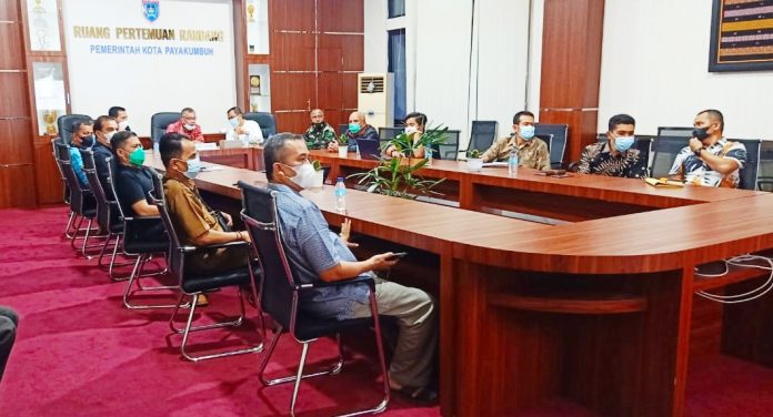 Rapat Paripurna DPRD Purbalingga, Banggar Umumkan Hasil Pembahasan Raperda APBD 2025