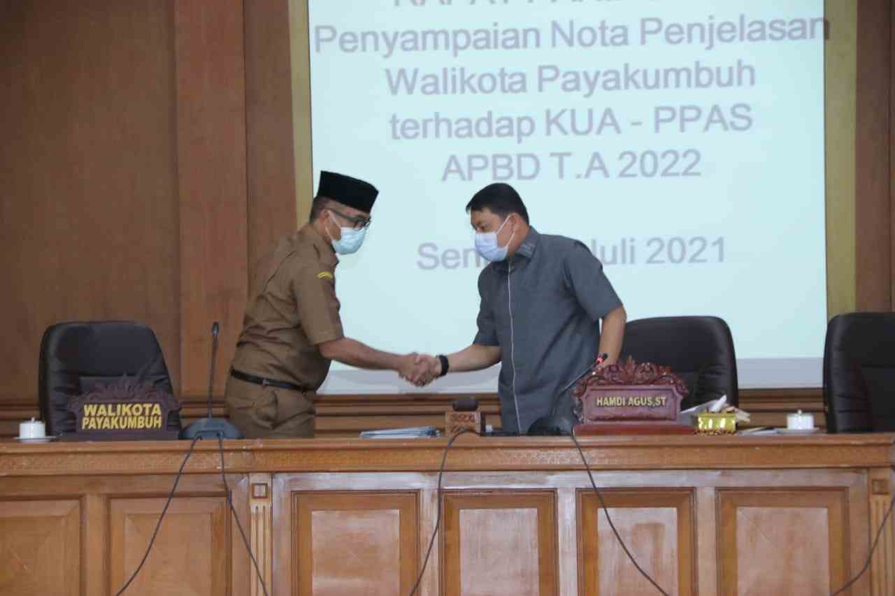 Fraksi Di DPRD Sampaikan Jawaban Terhadap Pendapat Wali Kota