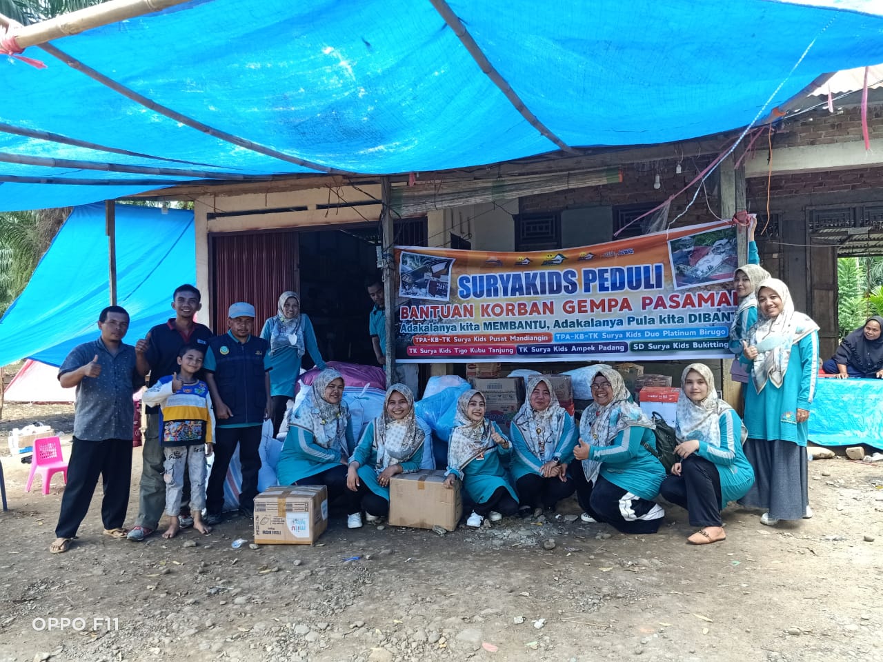 Surya Kids Care Distribusikan Bantuan dan Bangun 6 Unit HUNTARA Untuk Korban Gempa Pasaman