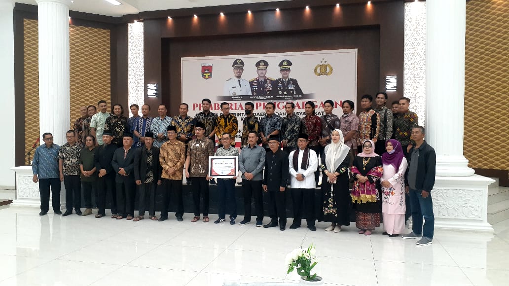 Pemda Dan Masyarakat Bukittinggi Berikan Penghargaan Kepada Polres Bukittinggi
