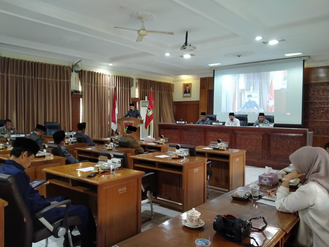 Rapat Paripurna Bahas OPD Yang Tak Mampu Capai PAD Bukittnggi