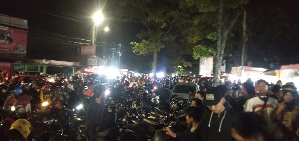 Macet Sepanjang 2 km, saat Mega Konser HDCI SBW 2022 Bukittinggi
