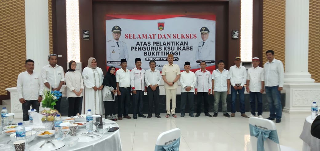 Erman Safar: Dalam Beberapa Bulan Mendatang Kami Paksa Bapak-Bapak Memakai Seragam Ciri Khas Kota Bukittinggi