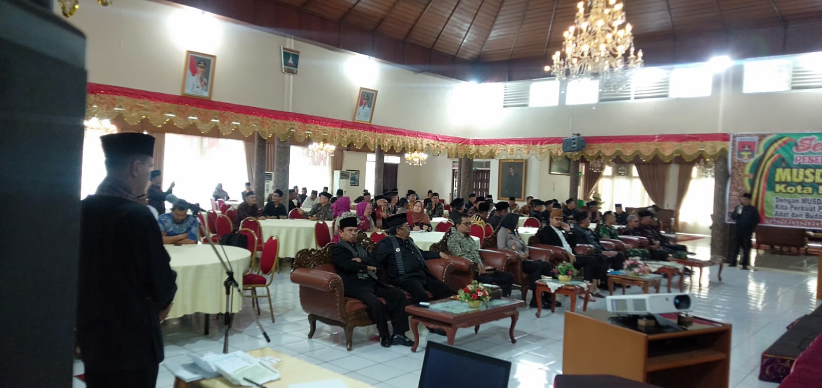 Erman Safar Hadiri Musda LKAAM Ke Vlll Kota Bukittinggi di Istana Bung Hatta