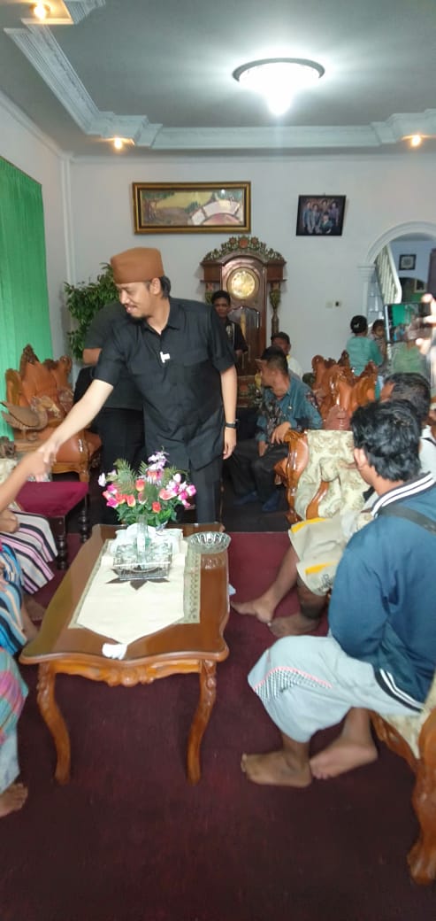 Wali Kota Sambangi Korban Kebakaran Di Pemukiman Padat Penduduk