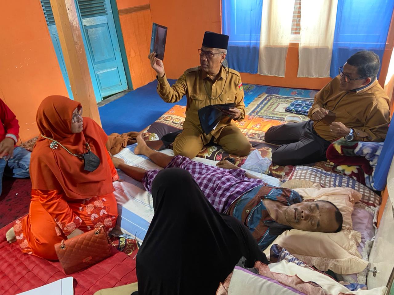 Wawako Bukittinggi Beserta Istri Bezuk Korban Bang Wako Open Road Race 2022