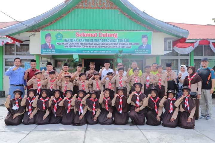 96 Pramuka Madrasah Kota Solok Ikuti Kemah Karya Pramuka Di Padang Pariaman