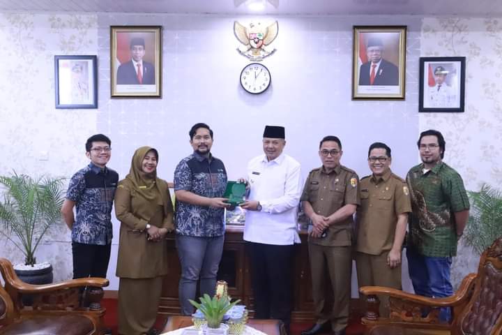 Pengurus Transportasi Online GOJEK Beraudiensi Dengan Wako Solok