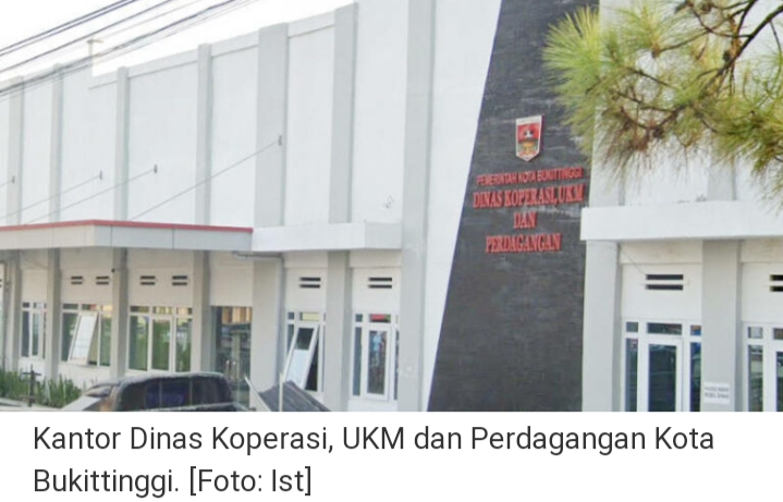 Pedagang Sanjai Pasar Atas Geruduk Kantor Dinas, Terkait Pembongkaran Pasar