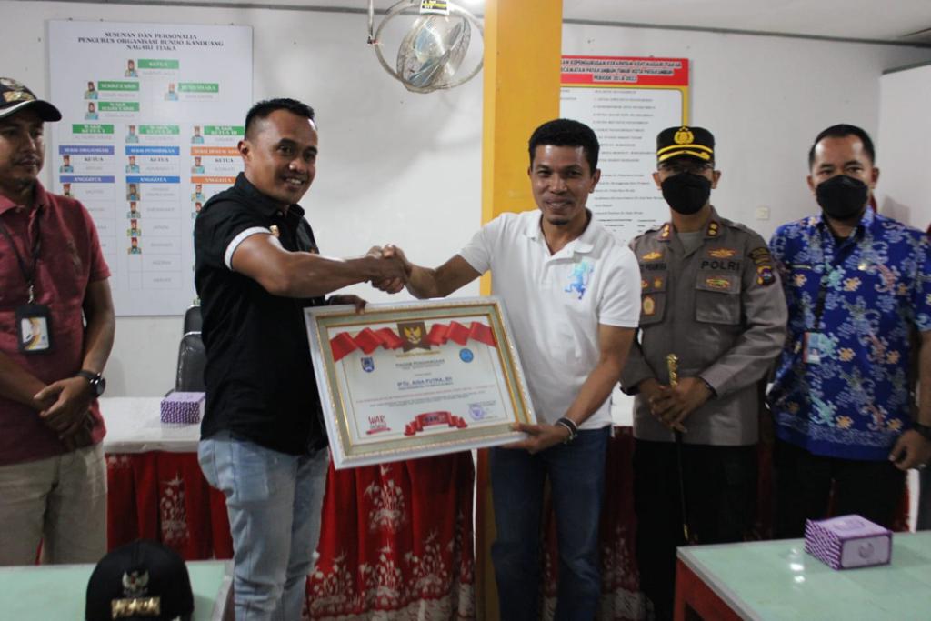 Walikota Payakumbuh Ganjar Penghargaan Bagi 3 Unsur Berbeda