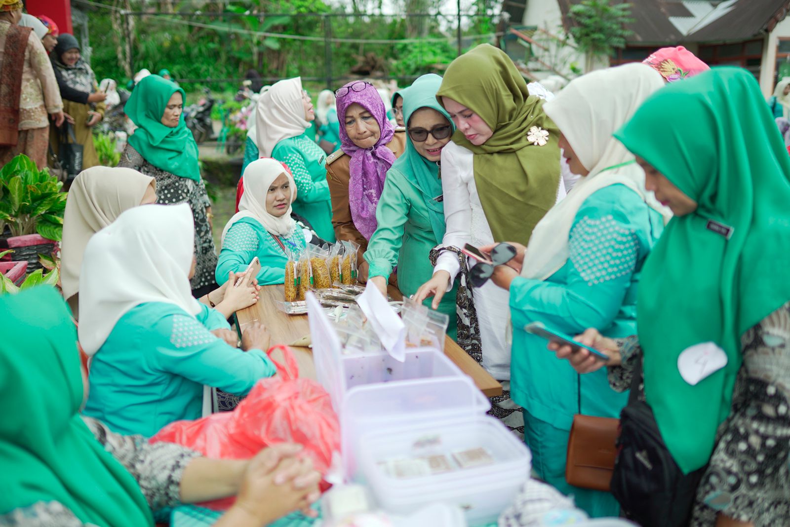 Genjot Kontribusi Kader, TP-PKK Kabupaten Solok Adakan Lomba Antar Jorong
