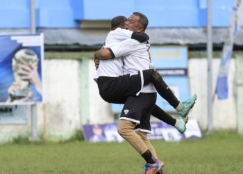 Rusnaldi Sumbangkan Dua Gol Untuk DPRD FC Melawan Kesebelasan Pemko Solok