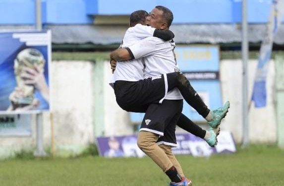 Rusnaldi Sumbangkan Dua Gol Untuk DPRD FC Melawan Kesebelasan Pemko Solok