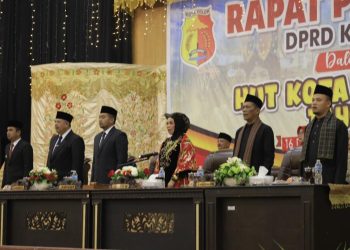 Pimpin Sidang Paripurna HUT Kota Ke – 52, Ketua DPRD Ungkap Sejarah Kota Solok