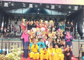 Siswa SMAN 2 Bukittinggi Tampil Memukau Menampilkan Bakat Dan Kreativitas Pada Event Pedati XII