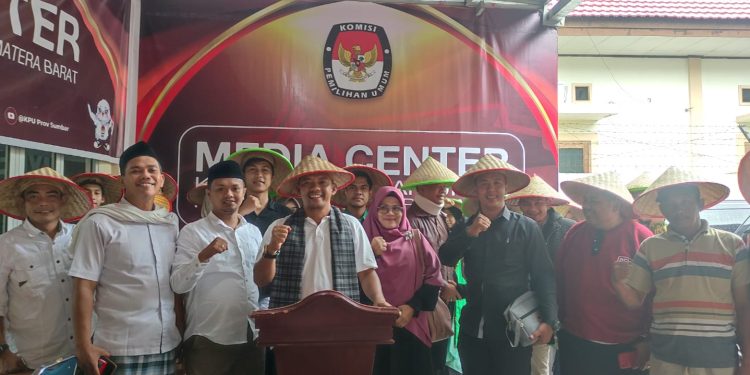Nukhalis Pejuang Petani, Resmi Mendaftarkan Diri Jadi Bakal Calon Anggota DPD RI