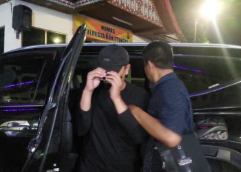 Buronan Penggelapan Dana Sapi Kurban Menyerahkan Diri ke Polresta Bukittinggi