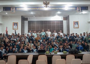 Bupati Solok Hembuskan Angin Segar, Puluhan Pekerja Bangkit Berikan Janji, Dan Usulan