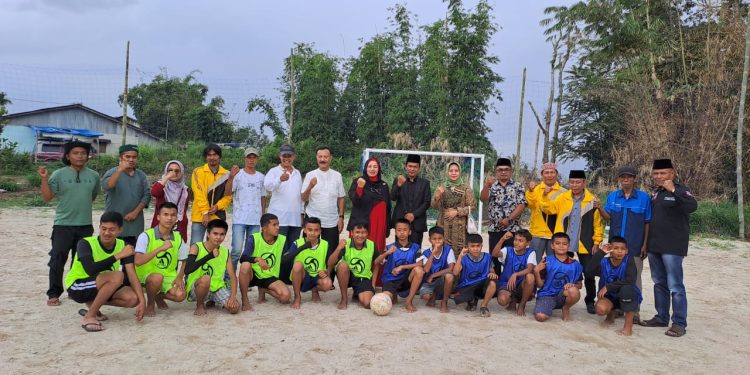 Hj. Noni Salurkan Pokir Untuk Sarana Prasarana Pemuda dan Olahraga