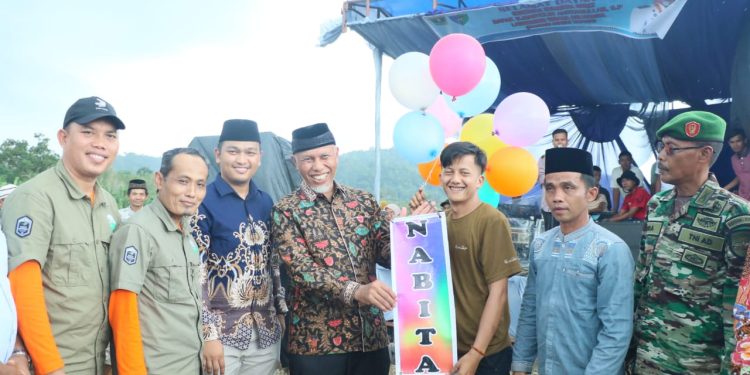 Gubernur Mahyeldi Tinjau Pembangunan Normalisasi Batang Tapan