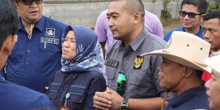 Kick Off Pengendalian PMK, Wagub Sumbar Lombakan Percepatan Vaksinasi Antar Dinas Peternakan