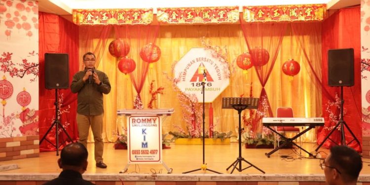 Peringati Tahun Baru Imlek, Walikota Payakumbuh Hadiri Jamuan Makan Malam Bersama HBT