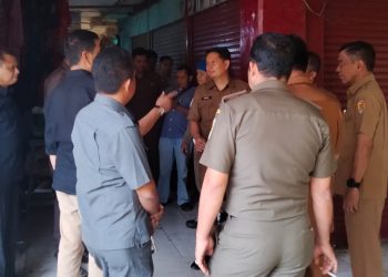 DPRD Kota Solok Kembali Desak Pemko Memproduktifkan Puluhan Kios Kosong Di Pasar Raya Solok