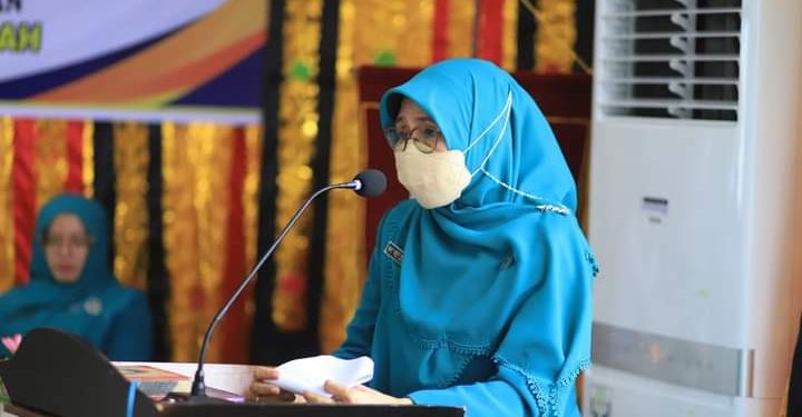 Ketua TP-PKK Kota Solok Melantik Ketua TP-PKK Kecamatan Lubuk Sikarah