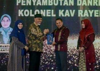 Hadir Dalam Pisah Sambut Korem 032/ Wirabraja, Mahyeldi : Ini Momentum Perkuat Kolaborasi.