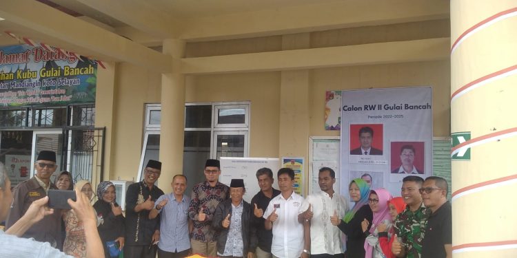 Warga Gulai Bancah Bukittinggi, Antusias Pilih Ketua RW Secara Langsung