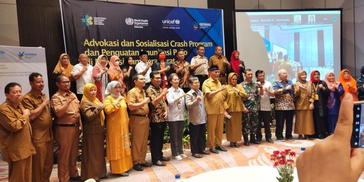 Sekda Bukittinggi Menandatangani Pernyataan Dukungan untuk Crash Program Polio Provinsi Sumbar