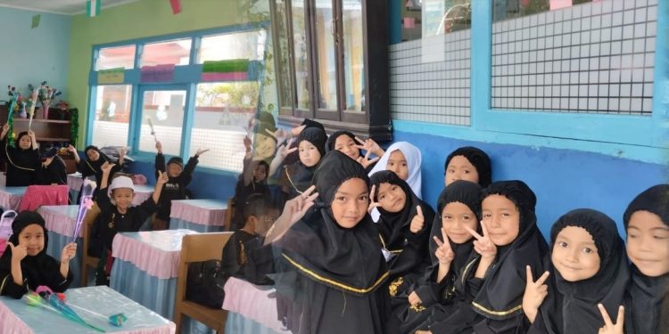 BAM, Aqidah Akhlak, Fiqih, Bahasa Arab dan Sejarah Islam, Jadi Benteng Karakter Bukittinggi