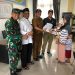 Bersama BAZNAS, Pj. Walikota Payakumbuh Serahkan Bantuan Untuk Anak Stunting di Kelurahan NDB