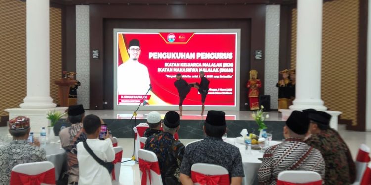 Pengukuhan IKM dan IMAM Di Rumah Dinas Walikota Bukittinggi, Sanggar Parmato Bikin Meriah