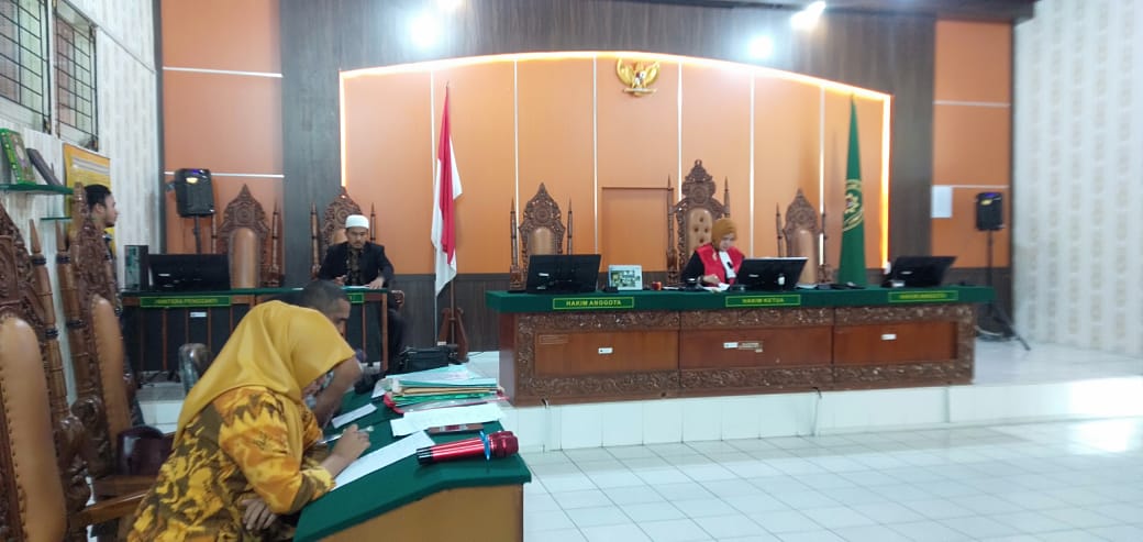 Telantarkan Calon Jamaah Umroh Di Medan, Jasa Biro Travel PT Patra Jaya  Humahirah Digugat