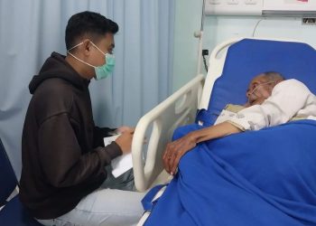 Lansia Terlantar di Pasar Raya Padang, Tujuh Anaknya Tinggal di Jakarta.