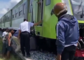 Melamun Saat Sebrang Rel, Seorang Pria Tertabrak Kereta Api di Koto Tangah Padang.