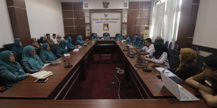 Tertarik Dengan Sipedati, Kominfo dan TP-PKK Kabupaten Lima Puluh Kota Studi Tiru Ke Payakumbuh.