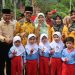 Bupati Safaruddin Buka Lomba Kreatifitas dan Pentas Seni Anak dan Guru TK